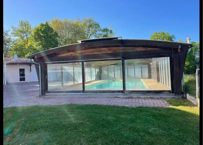 Maison De Avec Piscine Couverte Et Chauffée *