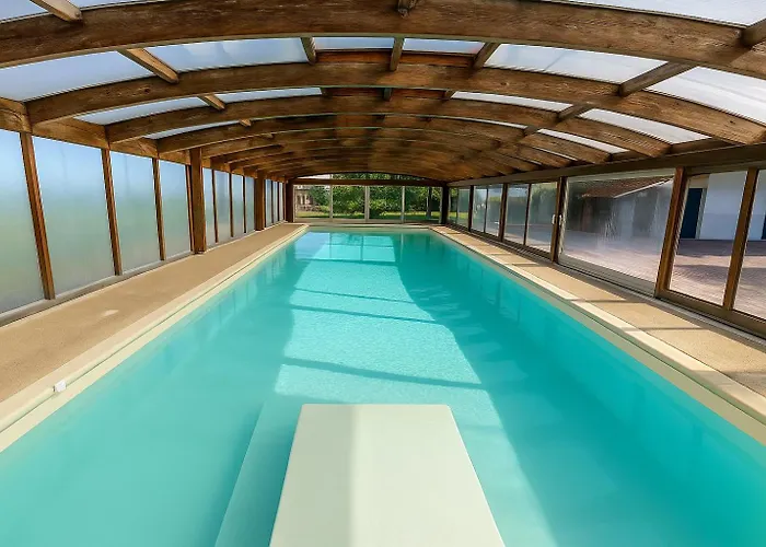 Maison De Avec Piscine Couverte Et Chauffée *